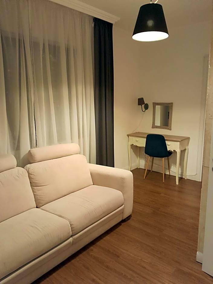 Éjjeli Bagoly Étterem és Panzió