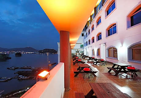 Tongyeong Bay Condo Hotel