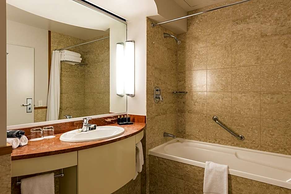 Distinction Christchurch Hotel