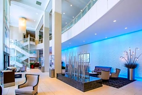 DoubleTree by Hilton Rochester - Mayo Clinic Area