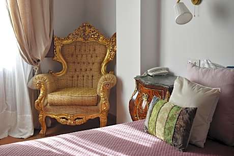 Double Room with Living Room and Balcony