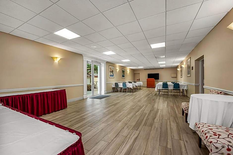 Comfort Inn Oceanside Deerfield Beach