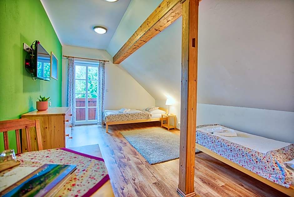 Penzion Pivnice - Jítravský Dvorec