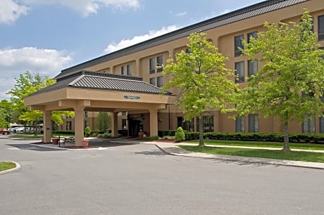 Hampton Inn Ann Arbor - North