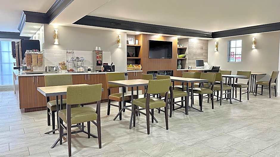 La Quinta Inn & Suites by Wyndham Huntsville Research Park