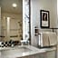 St Charles Coach House, Ascend Hotel Collection