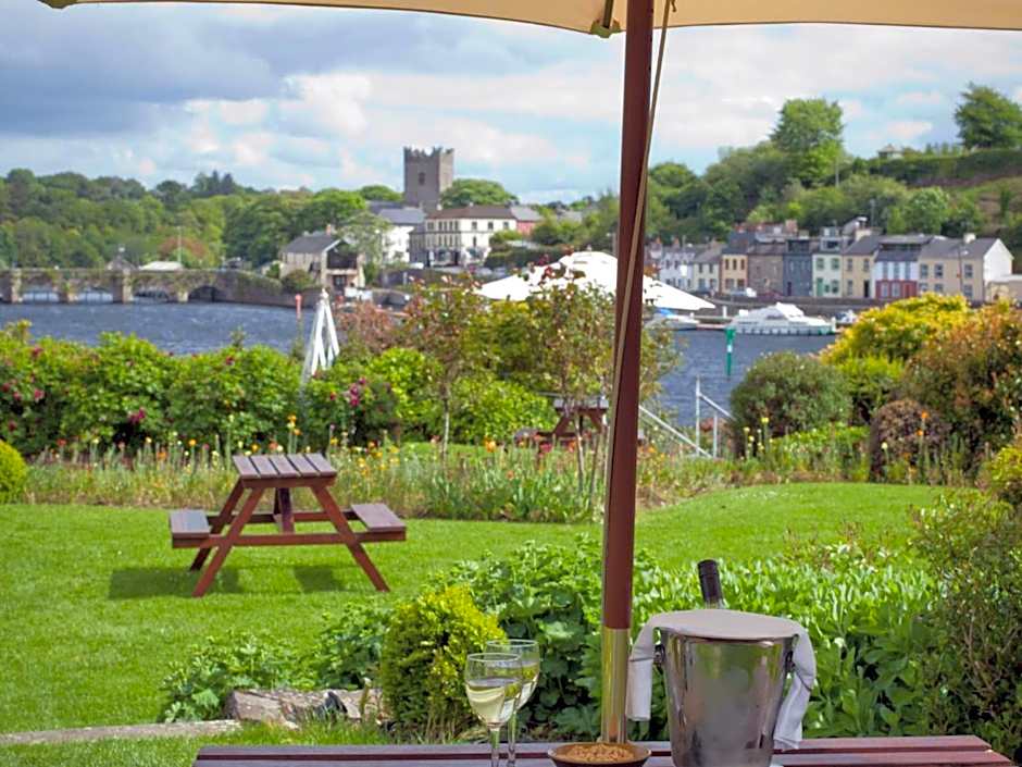 The Lakeside Hotel & Leisure Centre