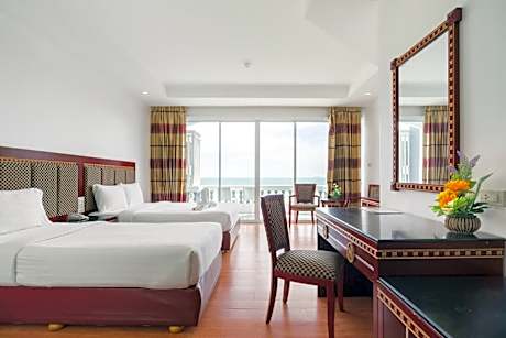 Superior Twin Room with Sea View