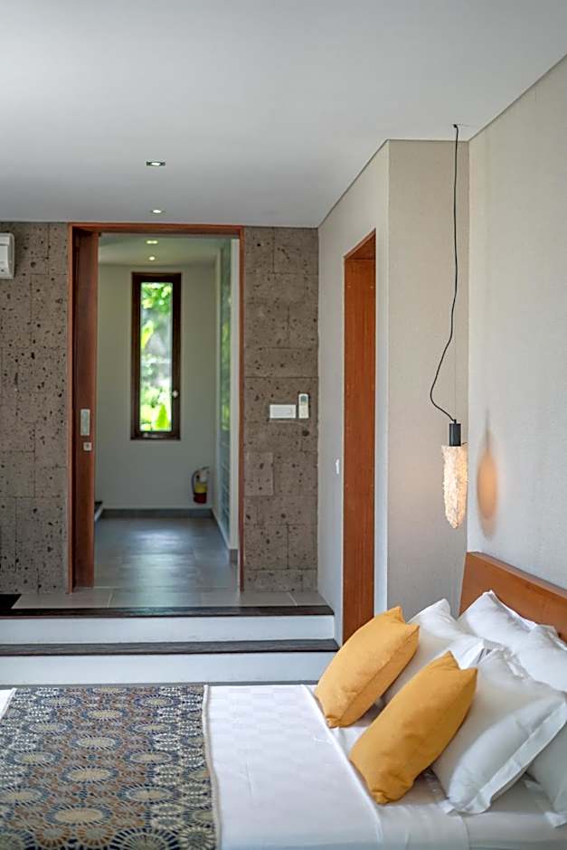 La Maison d'Ulysse - Luxury 4BR Villa Surrounded by Rice Paddies