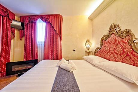 Hotel Vecellio Venice Lagoon View