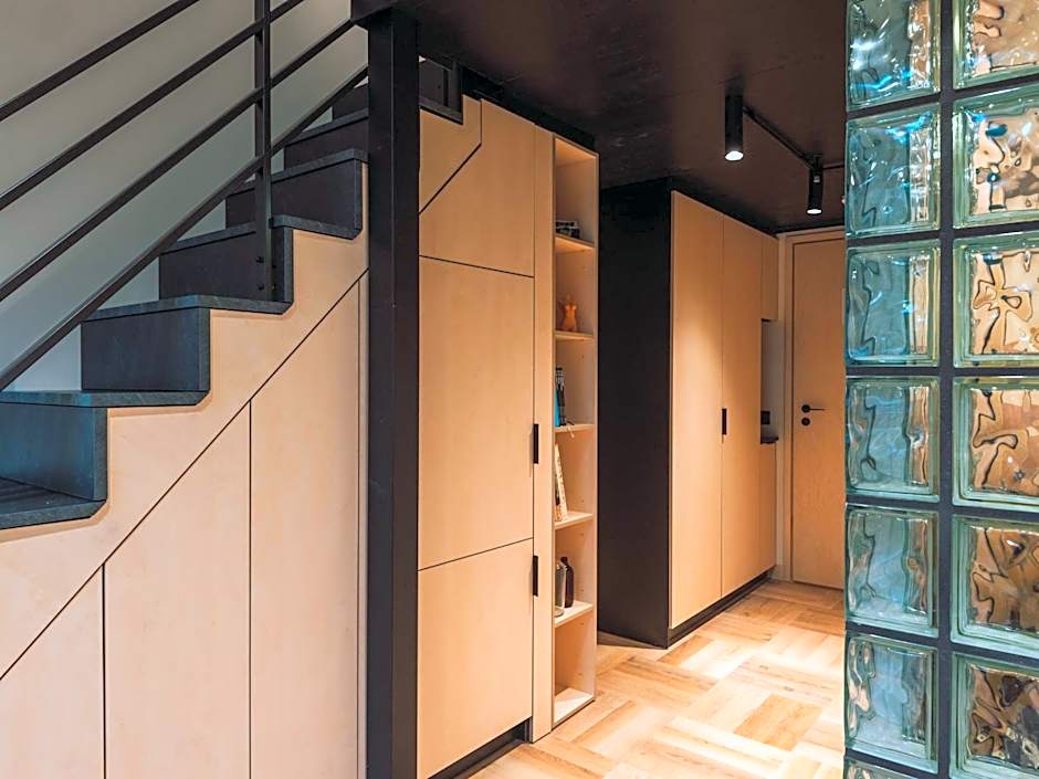 Stereo House by Larsen