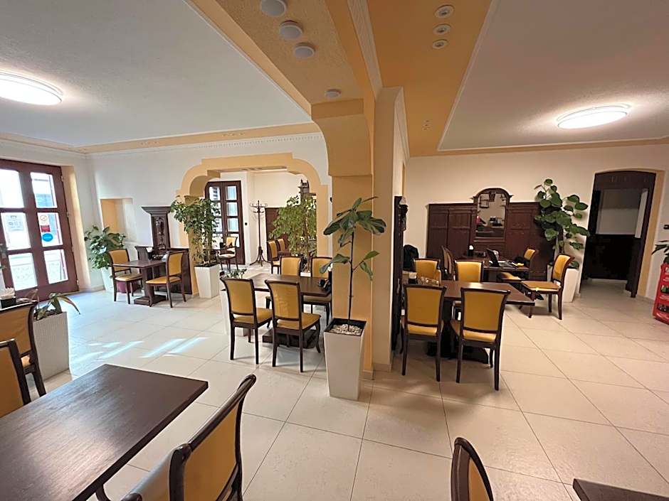 VT6 House & Restaurant