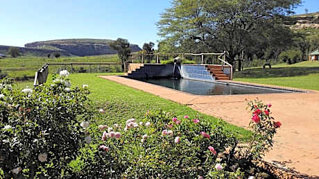 Pumula Guest Farm