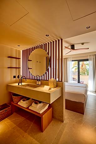 DOUBLE ROOM MEDITERRANEAN