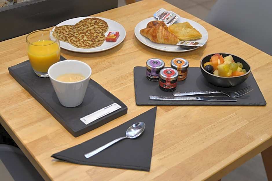 Inter-Hotel Lyon Sud Cris Hotel