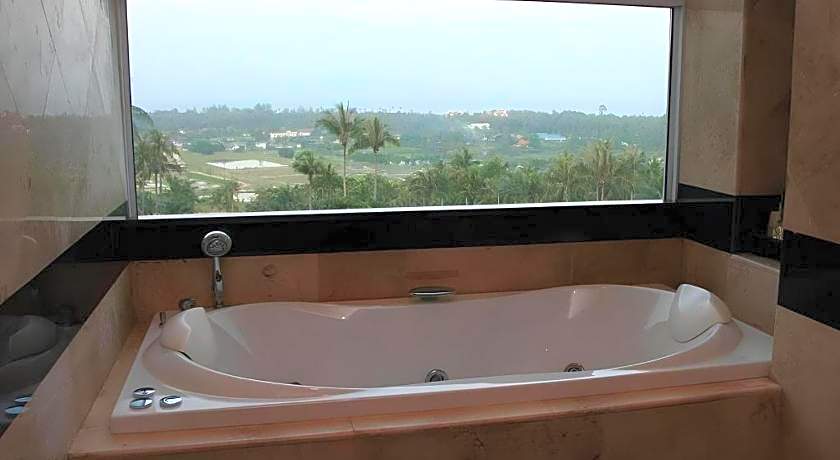 Grand Hill Residence