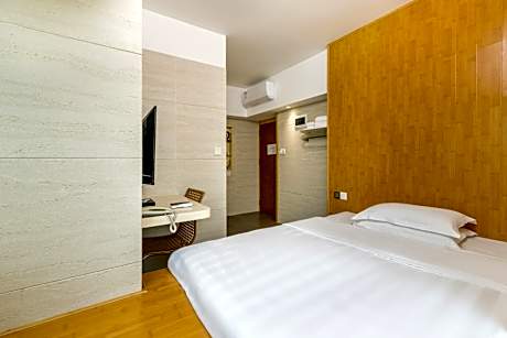 Japanese-Style Double Room