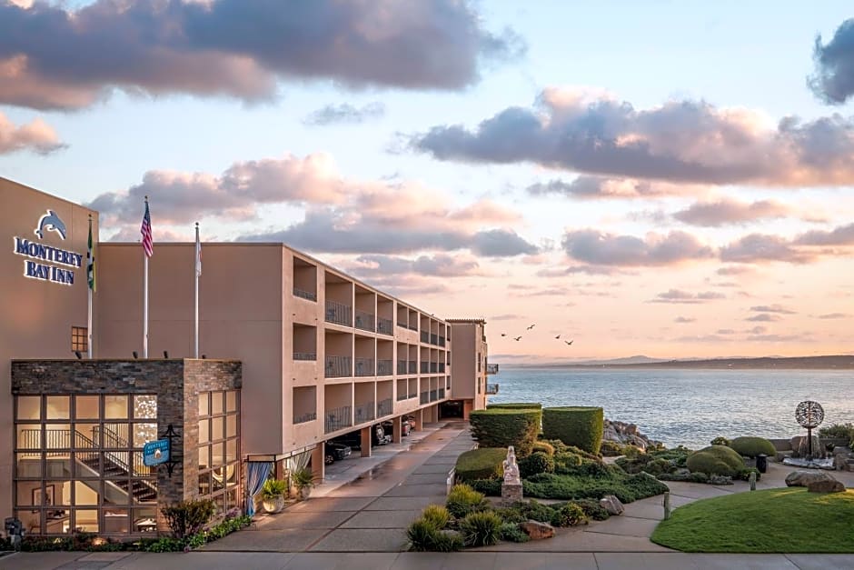 Monterey Bay Inn