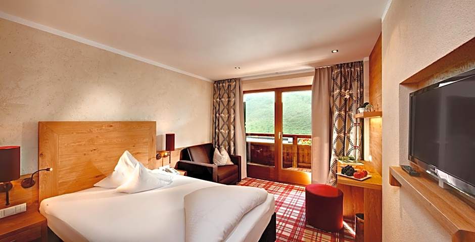 Hotel Berghof Crystal Spa & Sports