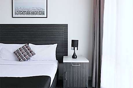 Executive Queen Room