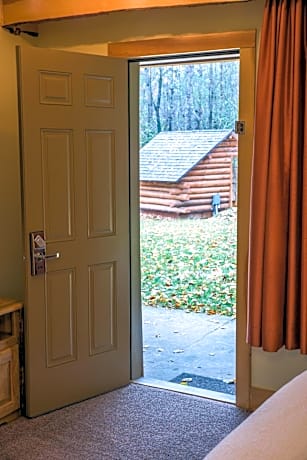 King Room with Mountain View