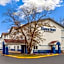 Days Inn by Wyndham Waukegan