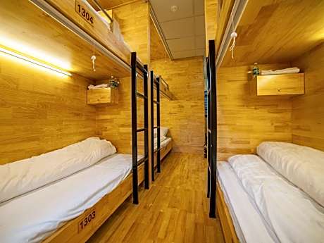 Men's Dormitory Room (Bunk Beds)