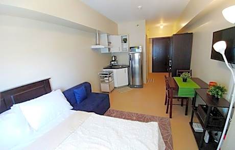 Avida Towers Davao, in City Center, Wifi,Huge Pool