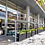 Embassy Suites by Hilton Montreal