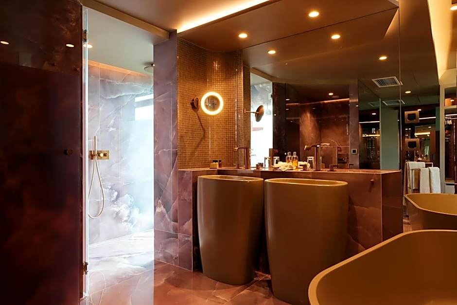 The Views Baia - Adults Only