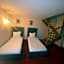 La Bourse Hotel