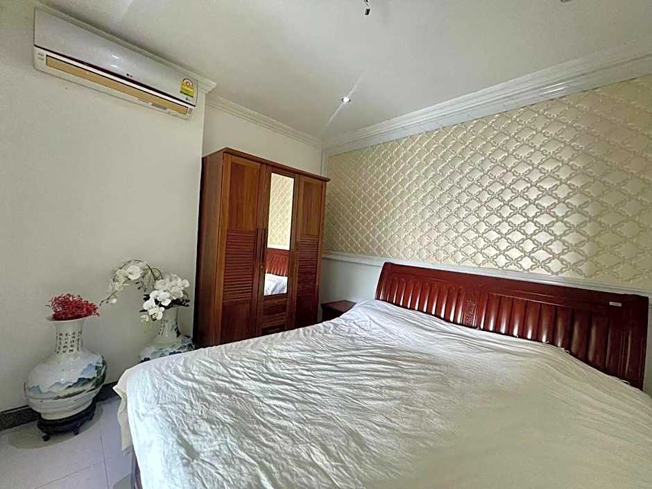 Beautiful sea view cozy condo