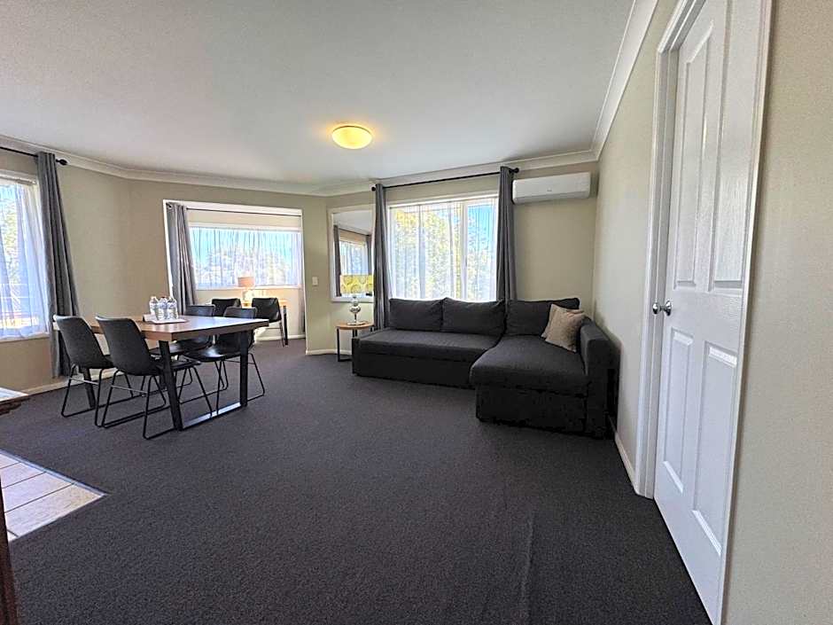 Ambassador On Ruthven