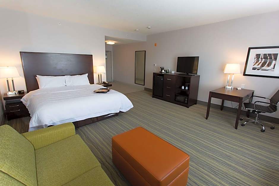 Hampton Inn By Hilton Lloydminster
