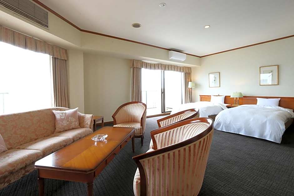 Tsushima Grand Hotel