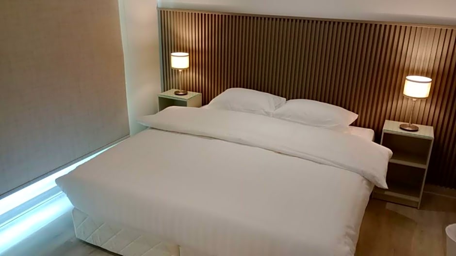 Times Square Suite Hotel