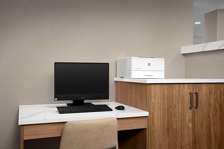 Residence Inn by Marriott BWI Airport