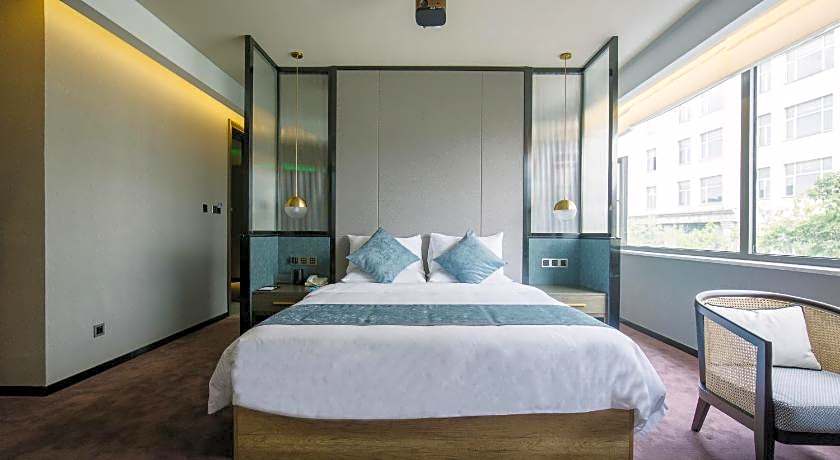 Novotel Nantong Center