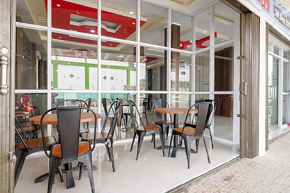 RedDoorz Plus @ Grand Tara Homestay Palembang