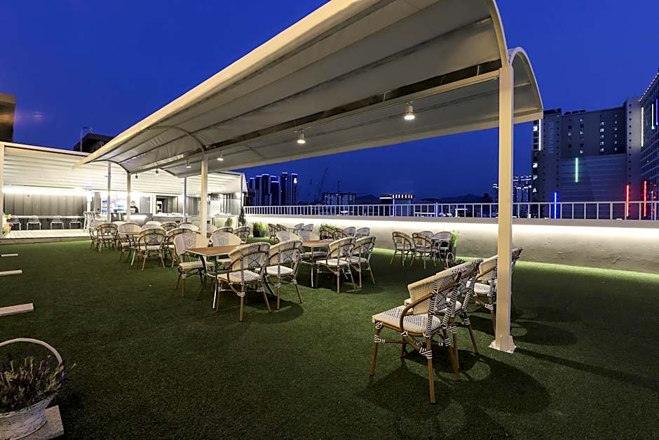 Dongdaegu Station Eastern Hotel