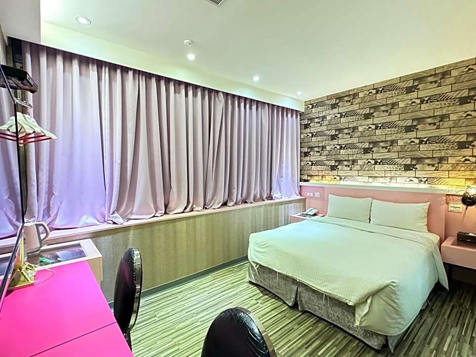 191 Hotel