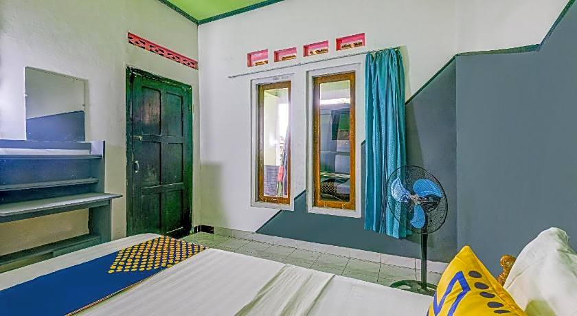 OYO Homes 90987 Desa Wisata Gabugan Syariah