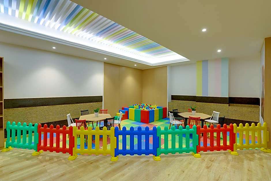 Saura Hotel, Agra- A Club Mahindra Associate