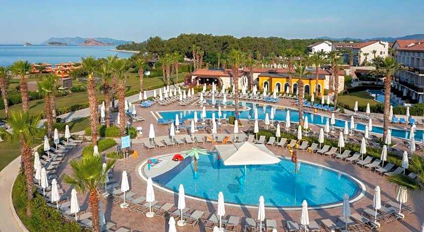 Akra Fethiye Tui Blue Sensatori