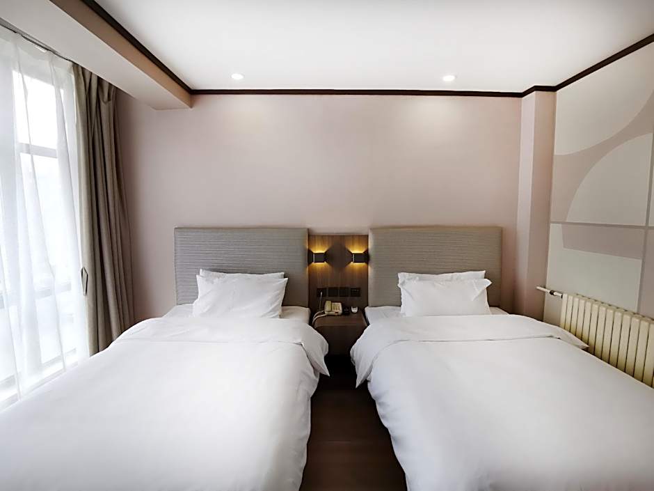 Hanting Hotel Yantai Development Zone Tiandi Plaza – Yantai, WV