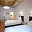 Aparthotel Villa Elon