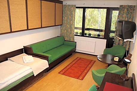 Twin Room with Balcony