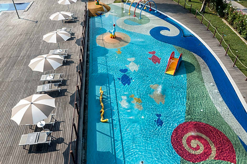 Club del Sole Spina Family Collection