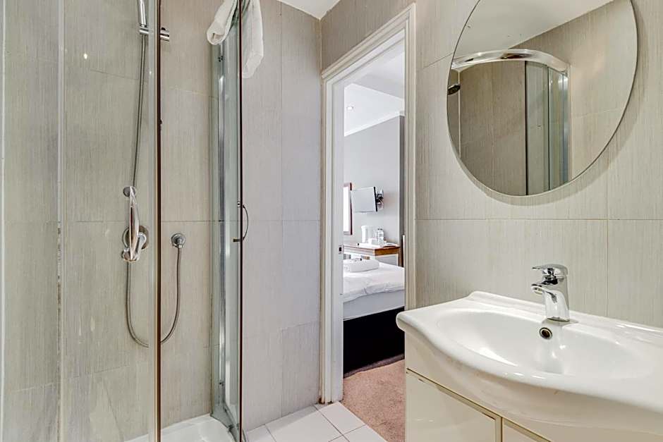 1 Lexham Gardens Hotel