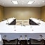 Crowne Plaza Suites MSP Airport - Mall of America By IHG